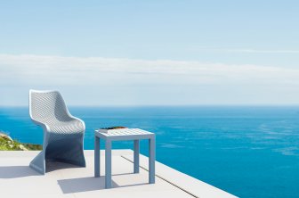 Стул пластиковый Siesta Contract Bloom серебристый