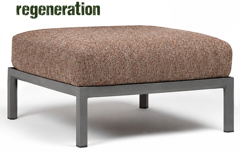 Пуф пластиковый с подушкой Maximo Pouf EXTRA_Atelier