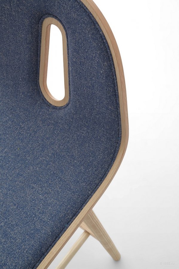 Стул барный с обивкой Chairs & More Gotham Woody SG-80-I