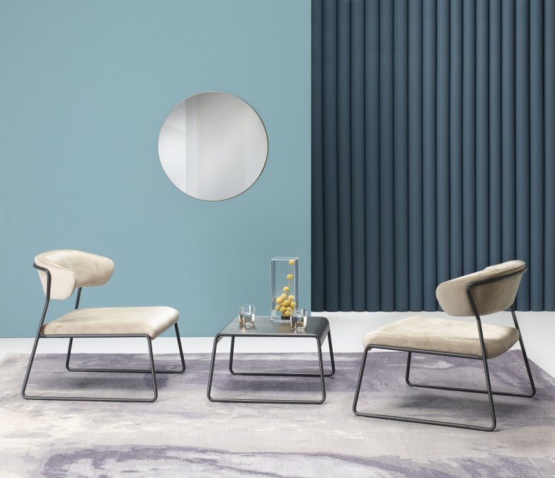 Пуф с обивкой Lisa Lounge Pouf