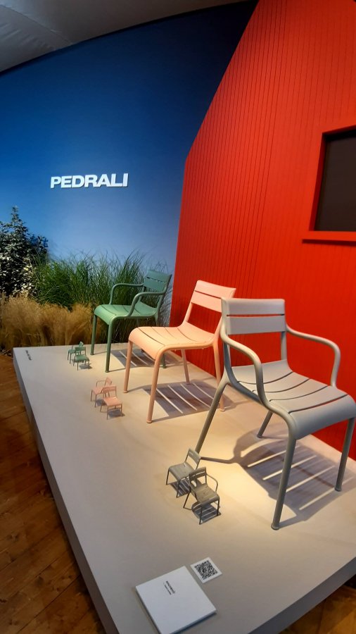 Стул пластиковый PEDRALI Souvenir RG серый