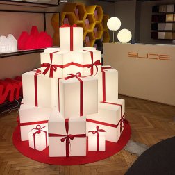 Светильник пластиковый Куб