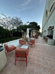 Кресло металлическое с подушками Pilar Lounge