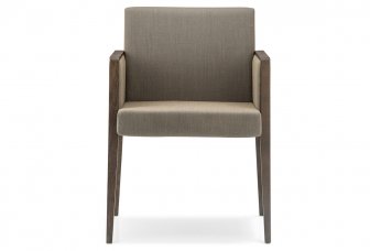 Кресло деревянное мягкое Jil