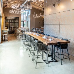 Кресло полубарное плетеное с подушками JANUS et Cie Knot окаменелость