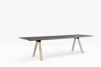 Стол ламинированный Arki-Table Wood