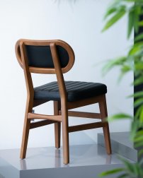 Стул деревянный с обивкой Iglo