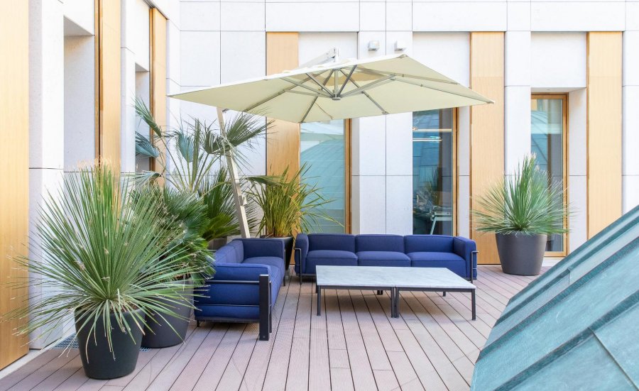 Кресло дизайнерское LC3 Outdoor