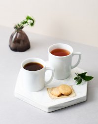 Кружка фарфоровая