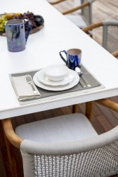Кресло плетеное с подушкой Lodge