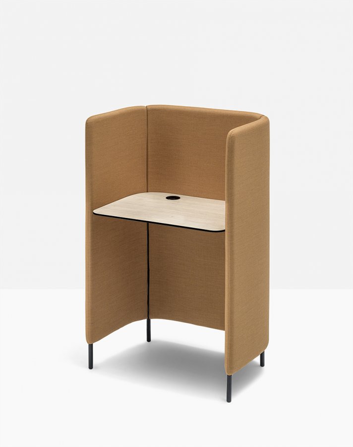 Стол с перегородкой Buddy Hub Desk