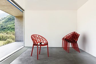 Кресло прозрачное Siesta Contract Crystal