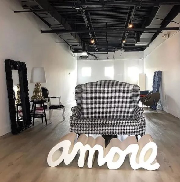 Скамья пластиковая дизайнерская Amore Pop