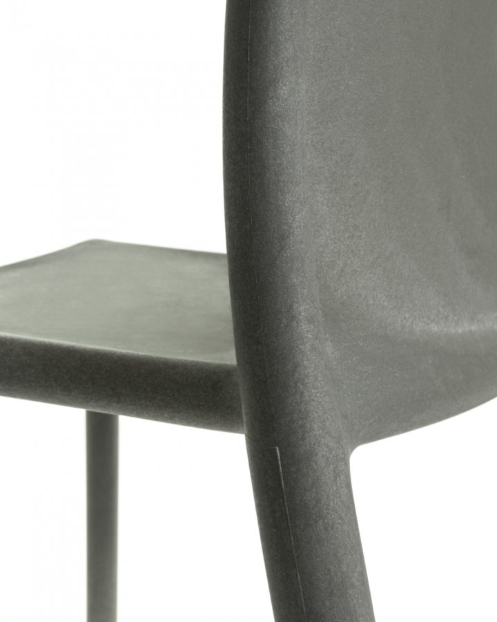 Стул пластиковый Magis RE Air-Chair