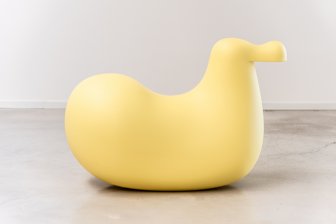 Птица-качалка пластиковая Dodo