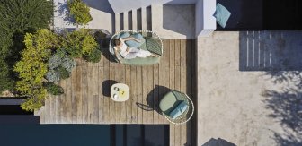 Кресло плетеное с подушками Charme