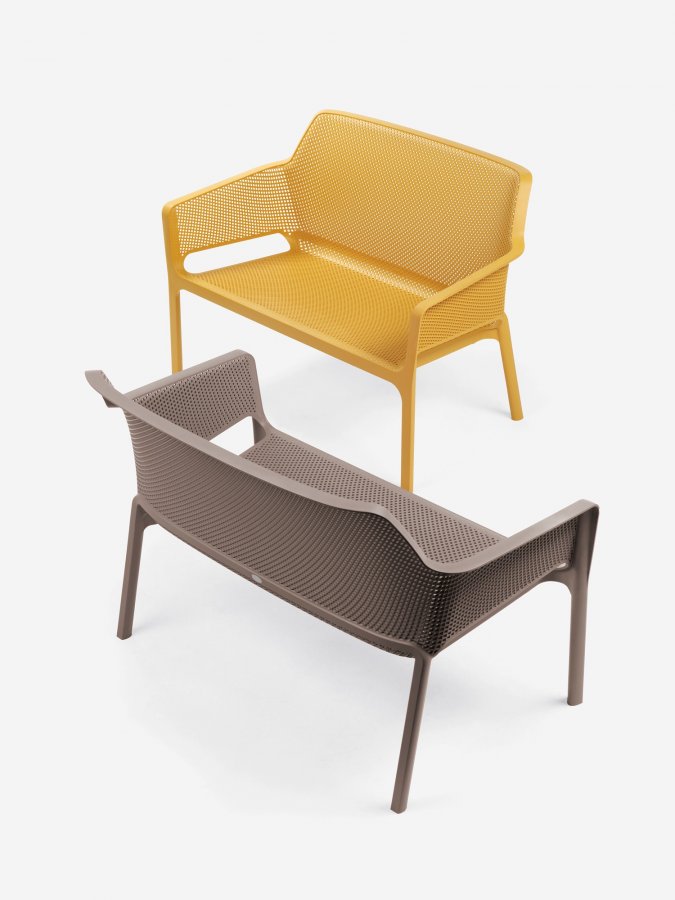 Диван пластиковый Net Bench