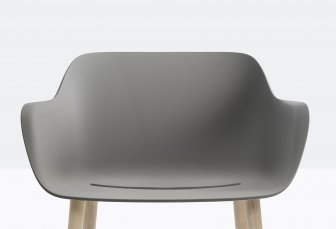 Кресло пластиковое Babila XL RG
