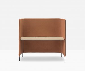 Стол с перегородкой Buddy Hub Desk CCO