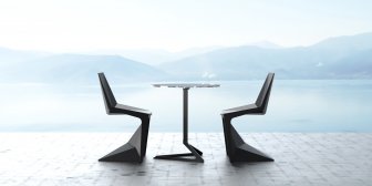 Стул пластиковый Vondom Voxel Basic черный