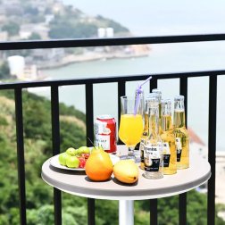 Стол пластиковый мини-бар Belle Cool Bar