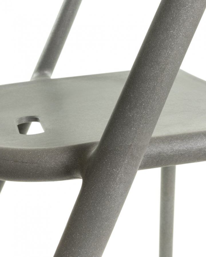 Кресло пластиковое Magis RE Air-Armchair