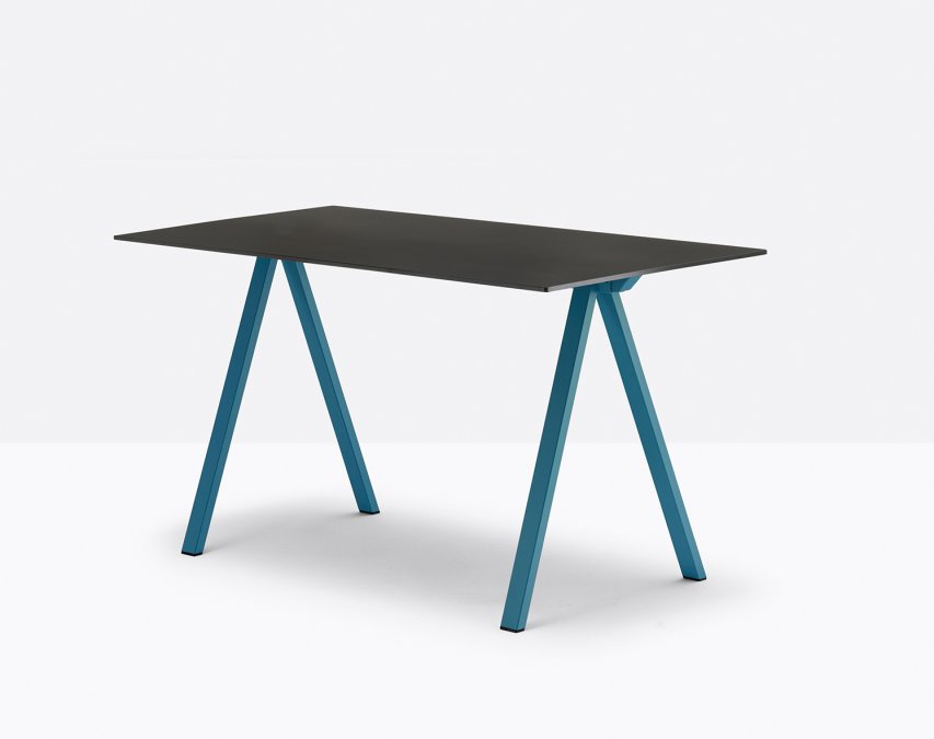 Стол ламинированный Arki-Desk Compact