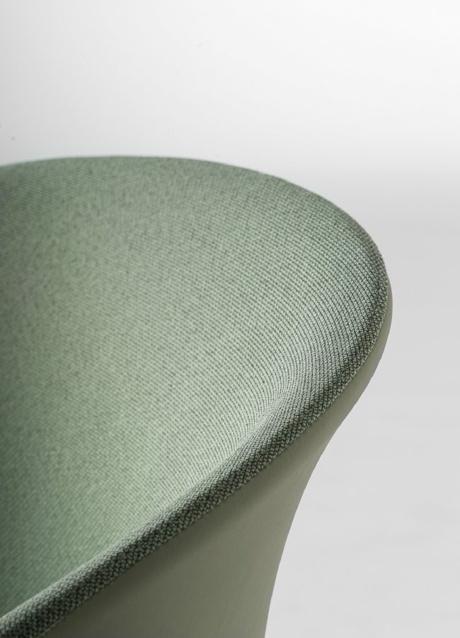 Стул барный с обивкой Kastel Kicca Plus черный