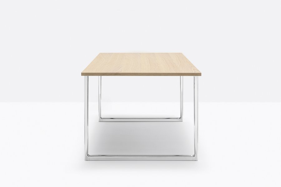Стол шпонированный Toa Desk