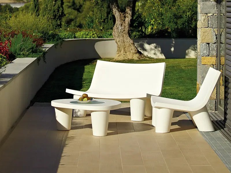 Столик пластиковый журнальный Low Lita Table Pop