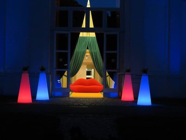 Стол пластиковый барный светящийся Peak Lighting