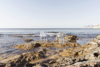 Стул пластиковый Vondom Ibiza Basic белый