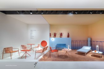 Диван металлический Tribeca