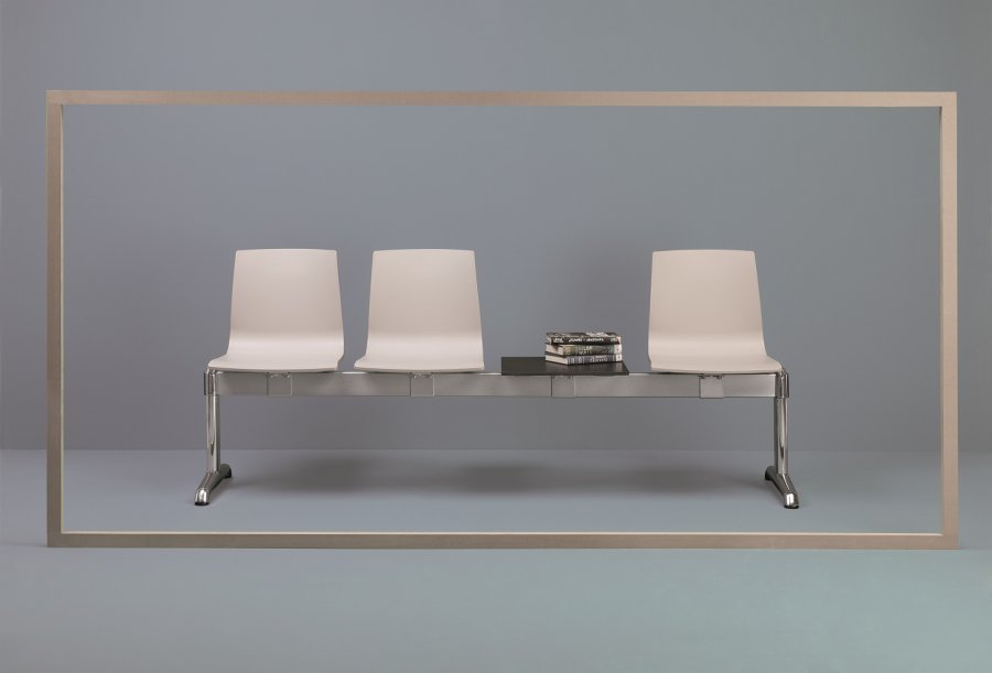 Система с тремя сиденьями и столиком Alice Bench