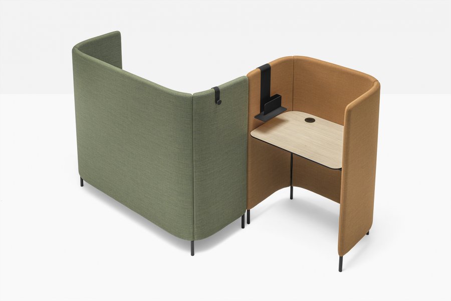 Стол с перегородкой Buddy Hub Desk