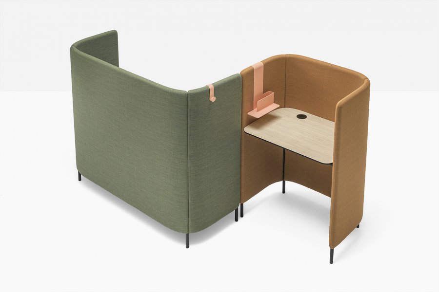 Стол с перегородкой Buddy Hub Desk