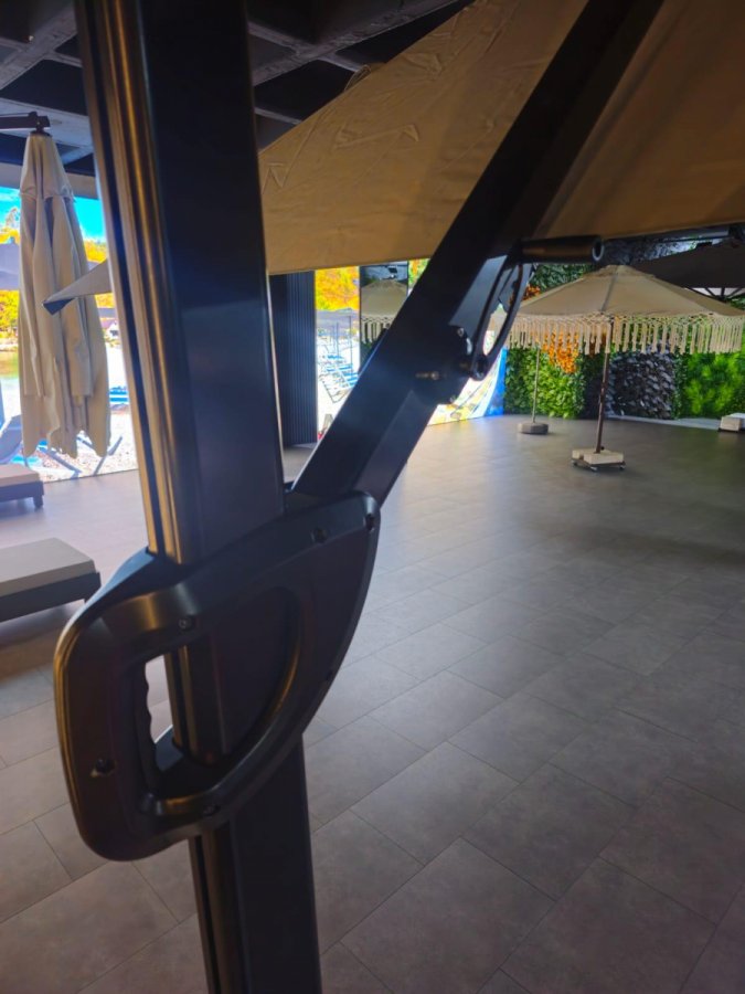 Зонт профессиональный 3х3 м Banana Prime