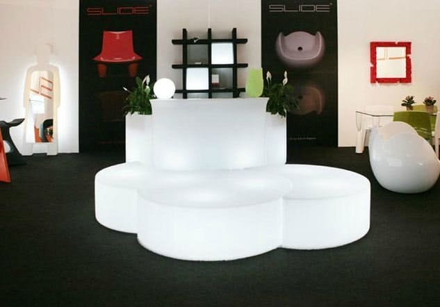 Пуф пластиковый светящийся Mone Lighting IN