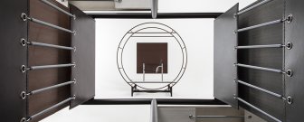 Кресло дизайнерское LC1