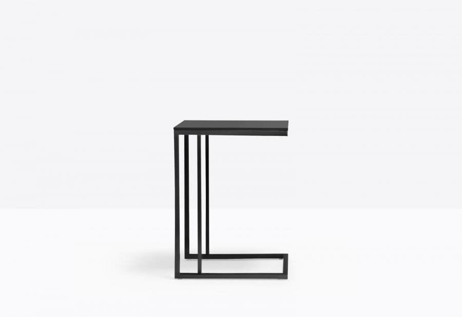 Столик журнальный Side table