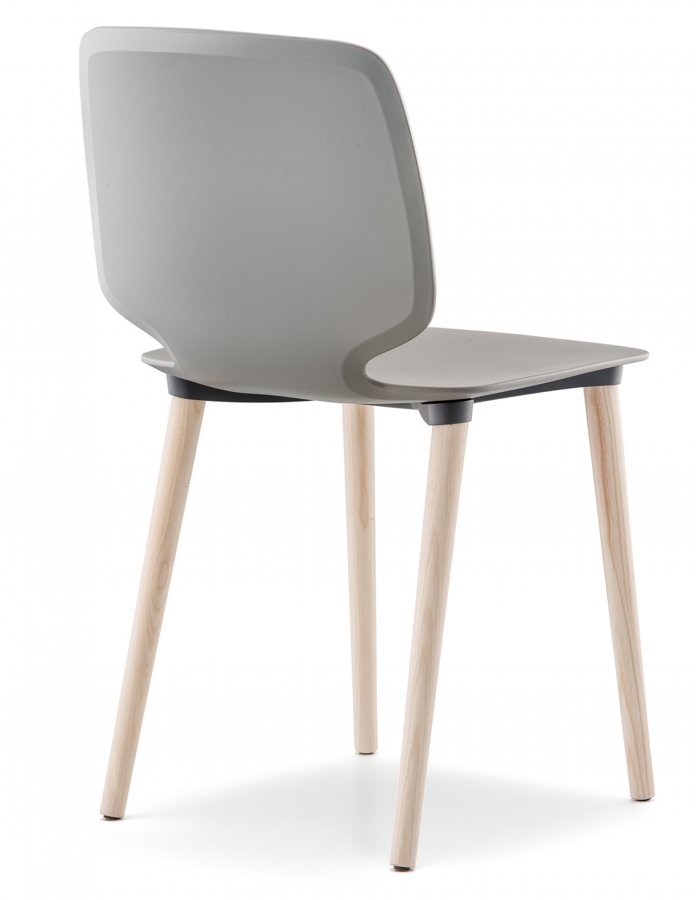 Стул пластиковый Babila