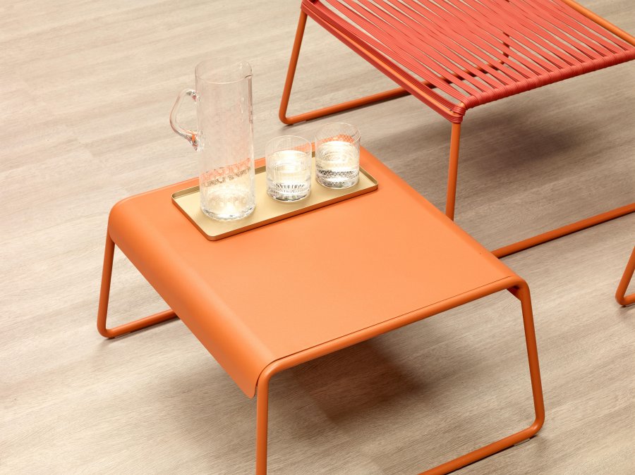 Столик кофейный Lisa Lounge Side Table
