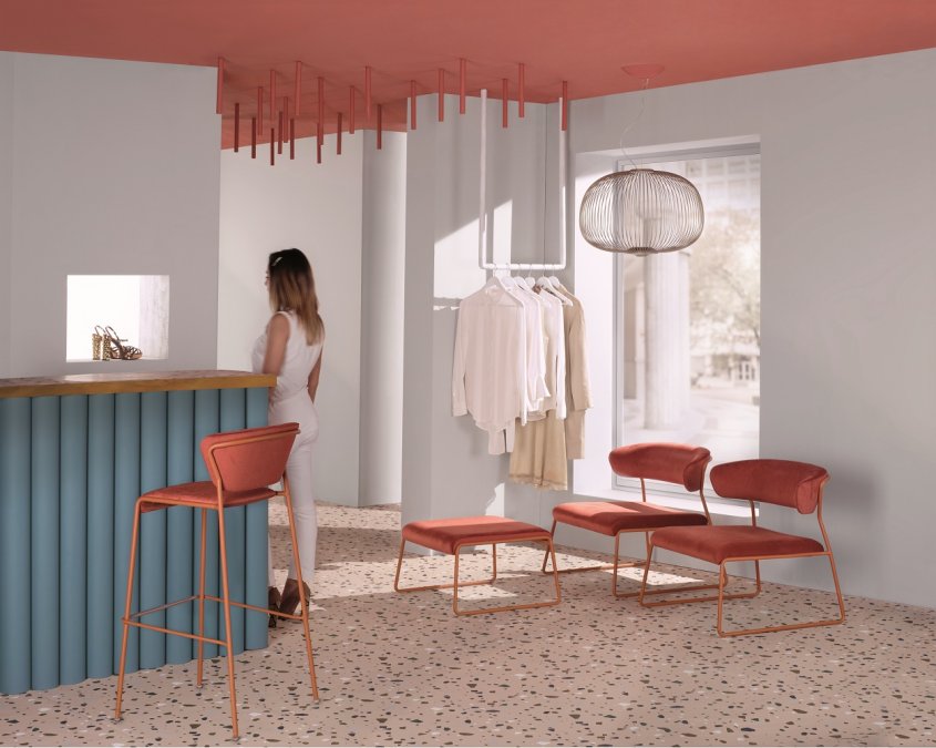 Пуф с обивкой Lisa Lounge Pouf