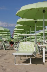 Опора со столиком для зонта Table