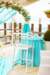 Стул пластиковый полубарный Siesta Contract Chiavari Bar 65 белый