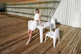 Стул пластиковый Vondom Solid Basic белый