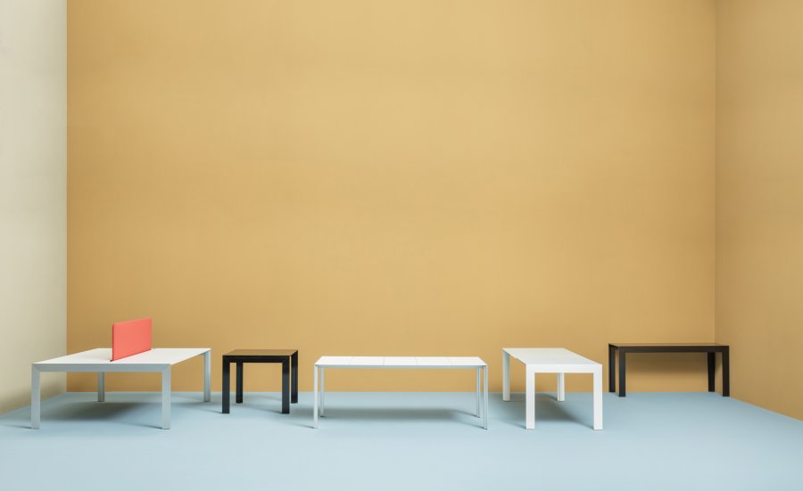 Стол со звукопоглощающей панелью Matrix Desk