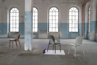 Стул пластиковый Scab Design Hug Go Green карамельный