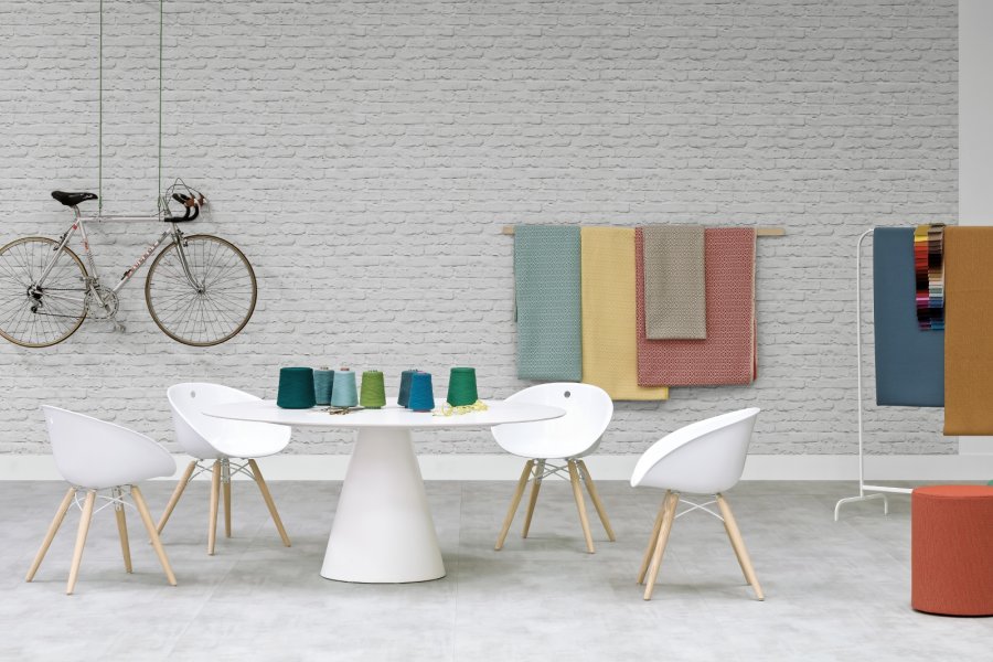 Стол ламинированный Ikon Table
