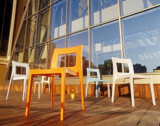 Стул пластиковый Siesta Contract Lucca оранжевый